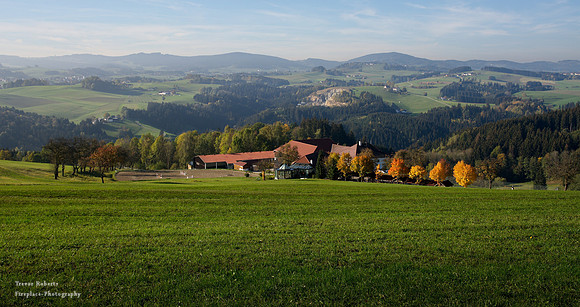 Kleebauer Hotel at autumn time