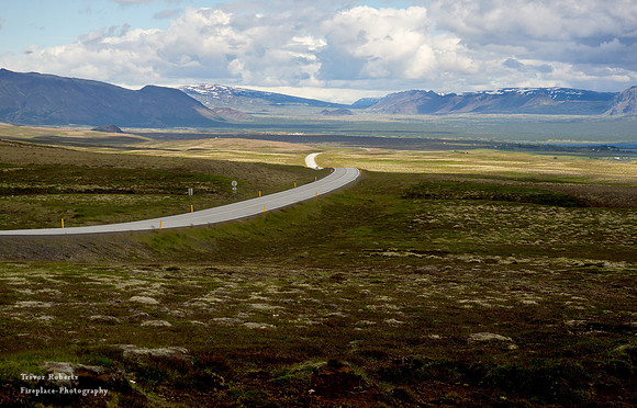 On the way to Þingvellir