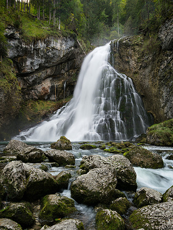 The main Golling waterfall.  The lower Waterfall is 30m high